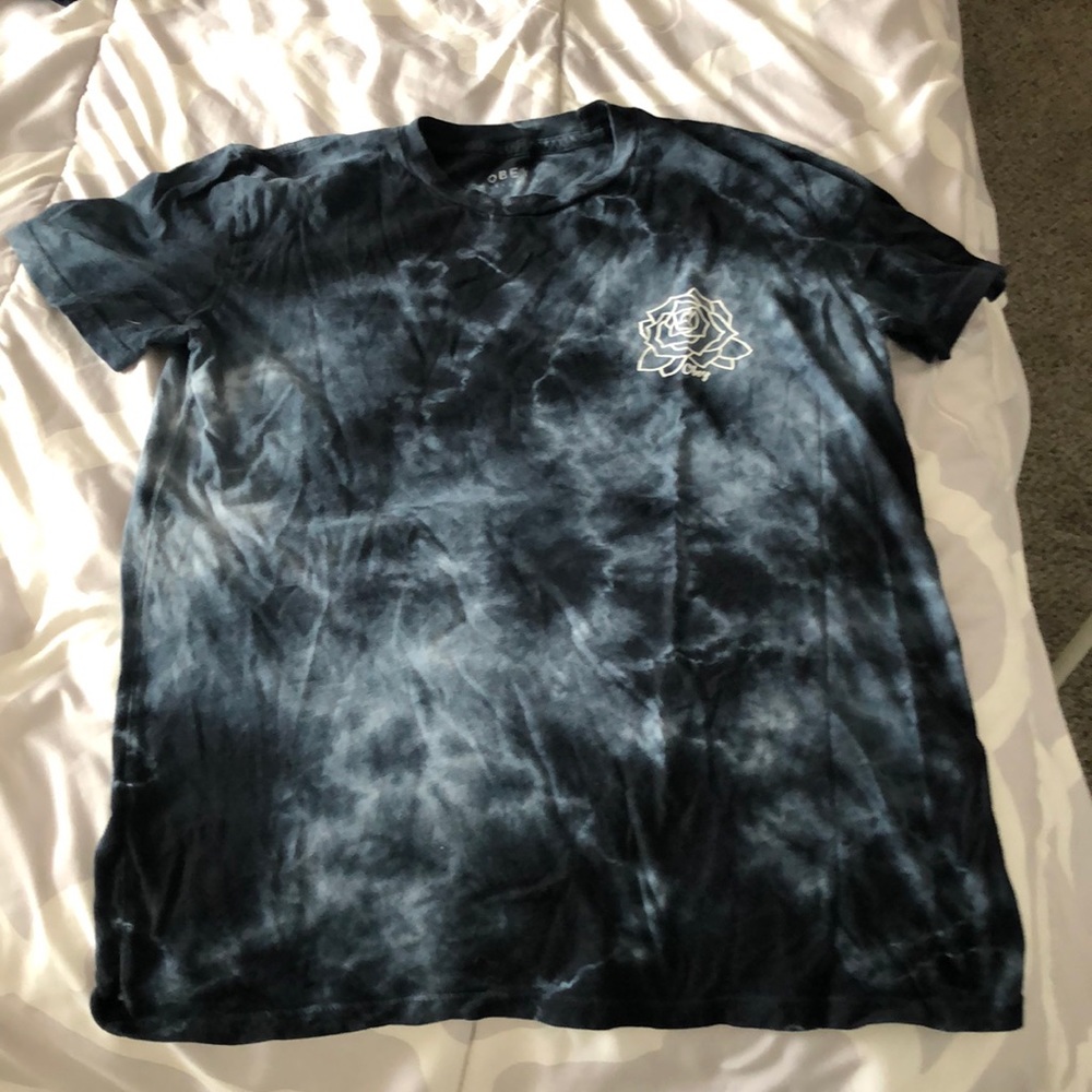 obey t shirt